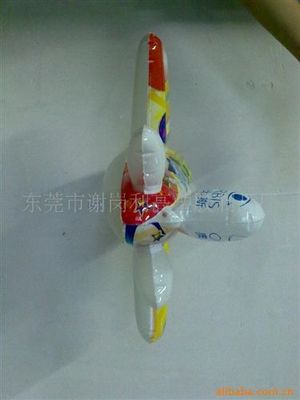 玩具系列 吹氣玩具 充氣燈籠 充氣玩具 兒童充氣燈籠/工廠直銷-東莞市謝崗利高塑膠制品廠提供玩具系列 吹氣玩具 充氣燈籠 充氣玩具 兒童充氣燈籠/工廠直銷的相關(guān)介紹、產(chǎn)品、服務(wù)、圖片、價格東莞市謝崗利高塑膠制品廠、PVC充氣玩具;充氣瓶罐吹氣玩具;PVC卡片袋;PVC雨衣;水上充氣玩具;沙灘球;充氣沙發(fā);填充氣袋;手臂圈;吹氣不倒翁;浮床水床;pvc軟膠包裝袋;頸枕;充氣卡通;充氣形象動物;充氣相框;滑雪圈;充氣坐墊;充氣水池;圣誕樹