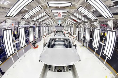 汽車頭條 7月15號開始預售 紅旗h9正式開始量產