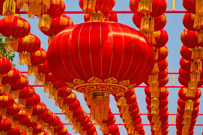 天空中的中國(guó)燈籠